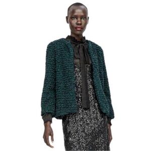 ZARA Teddy Fuzzy Curly Textured Cropped Jacket in Forest Green size Small